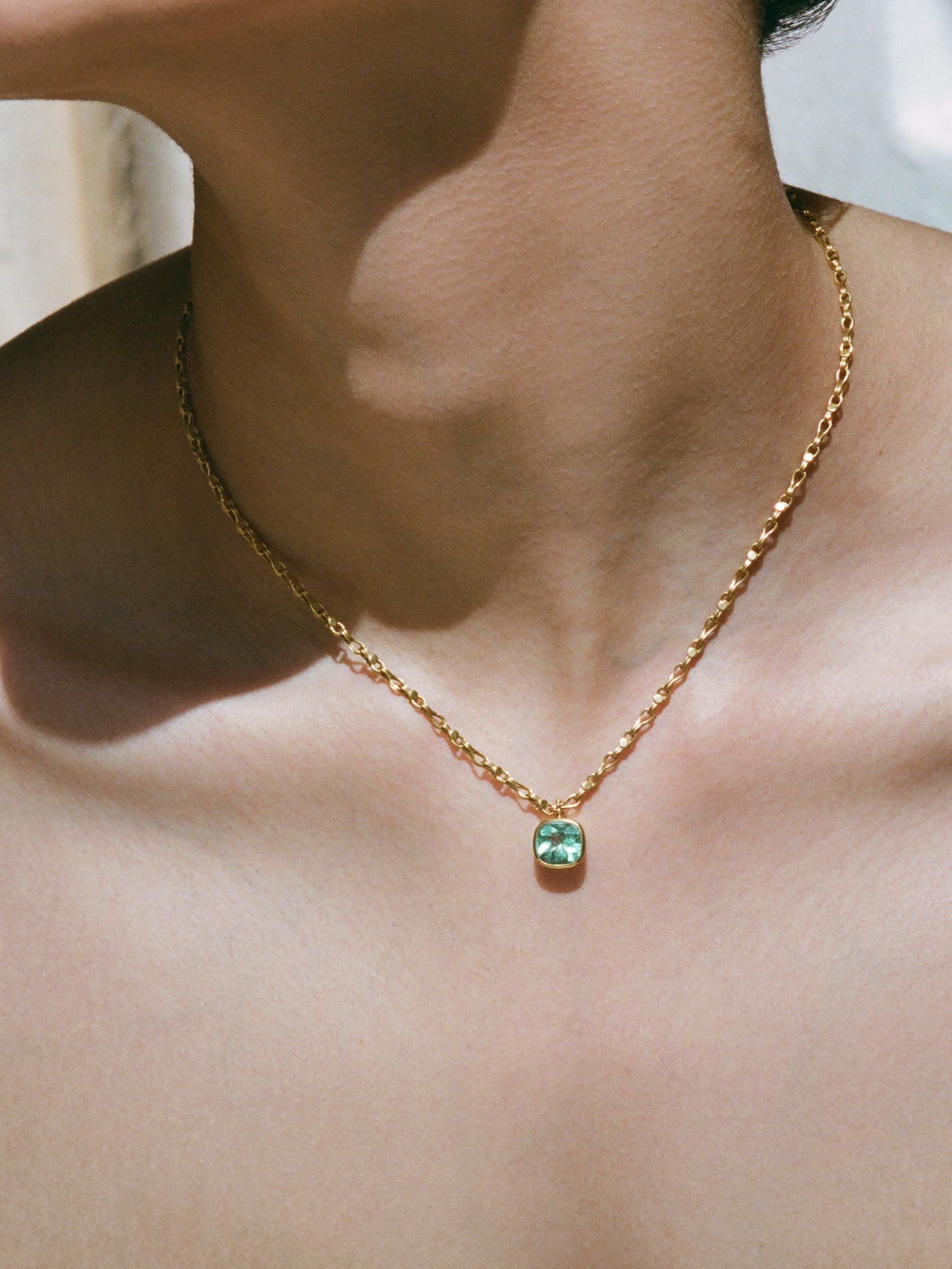 Signature Chain with Emerald Pendant