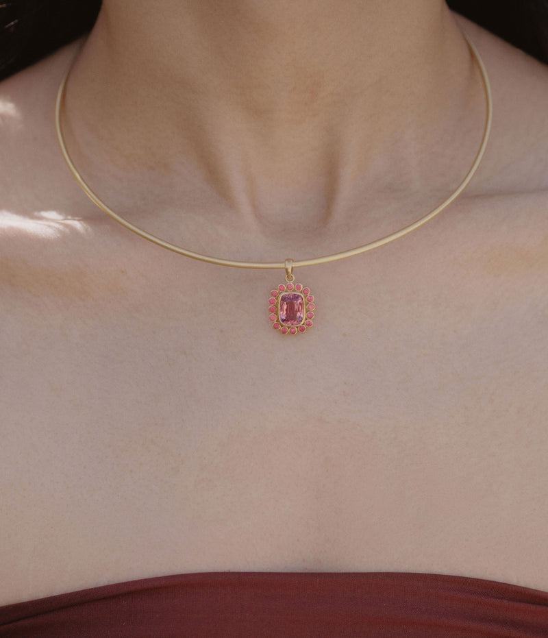 spinel rani pendant