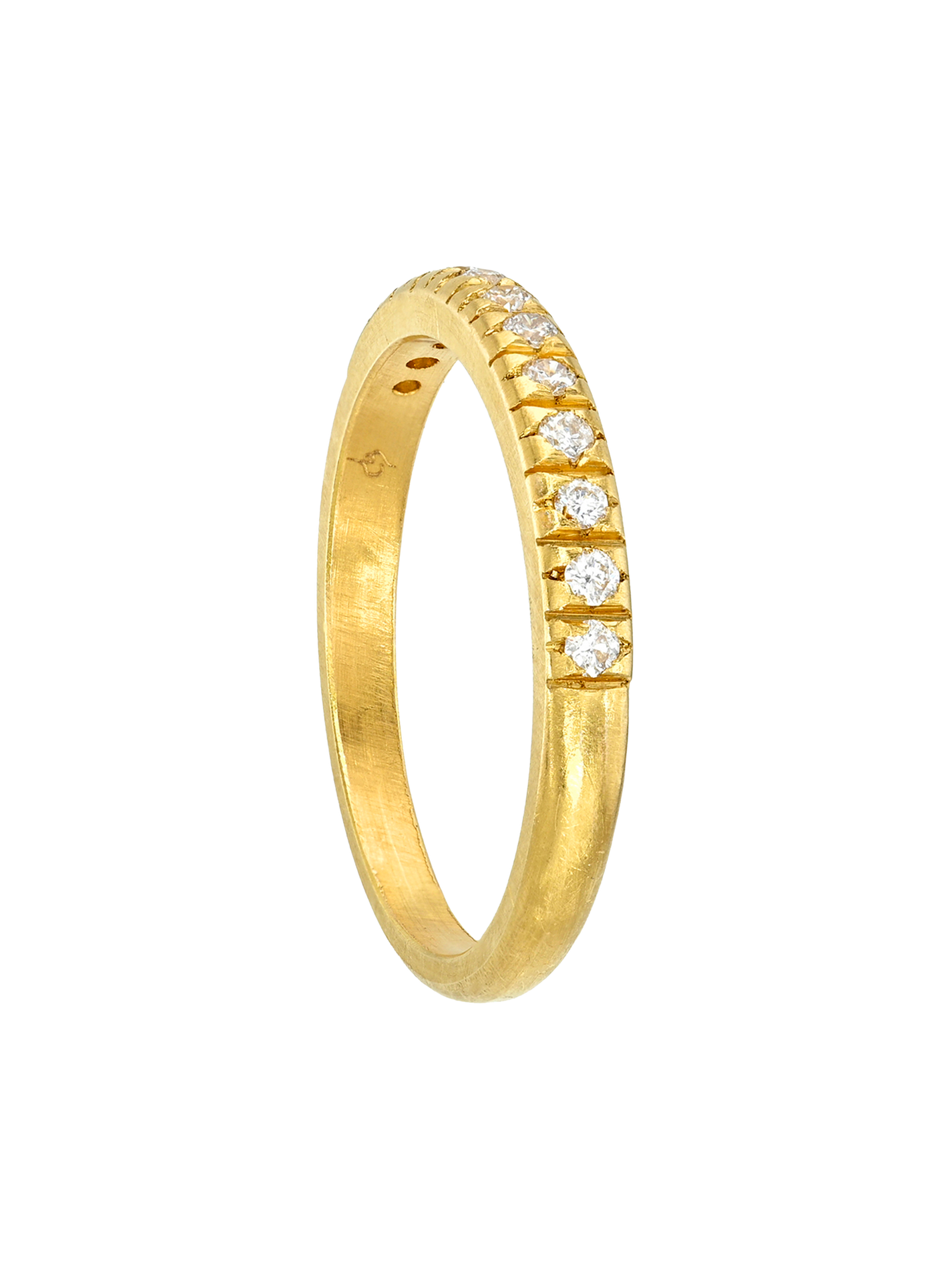 Diamond Pave Band